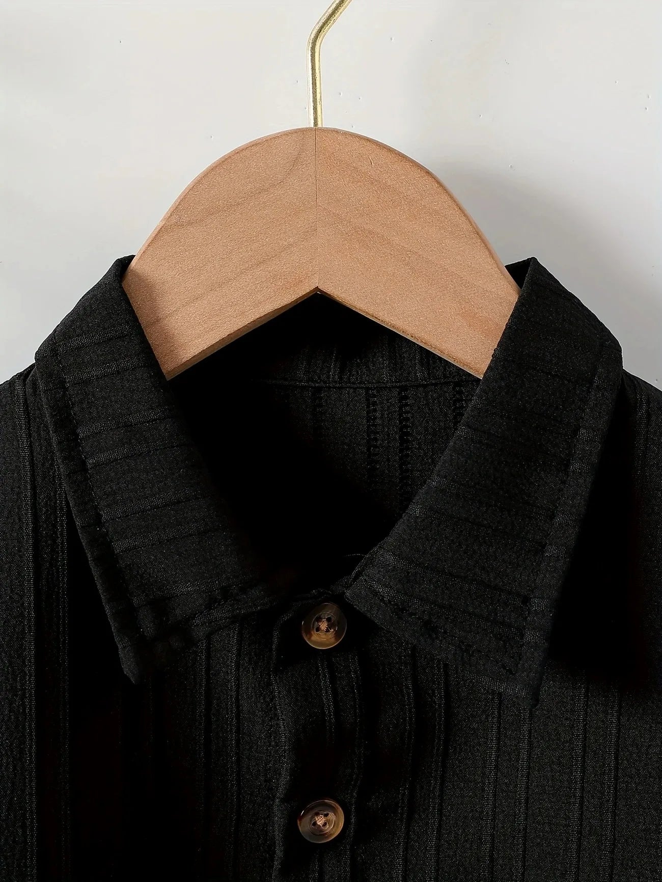 Summer Boys' Casual And Fashionable Black Cardigan Button Shirt Set (Excluding White Innerwear)