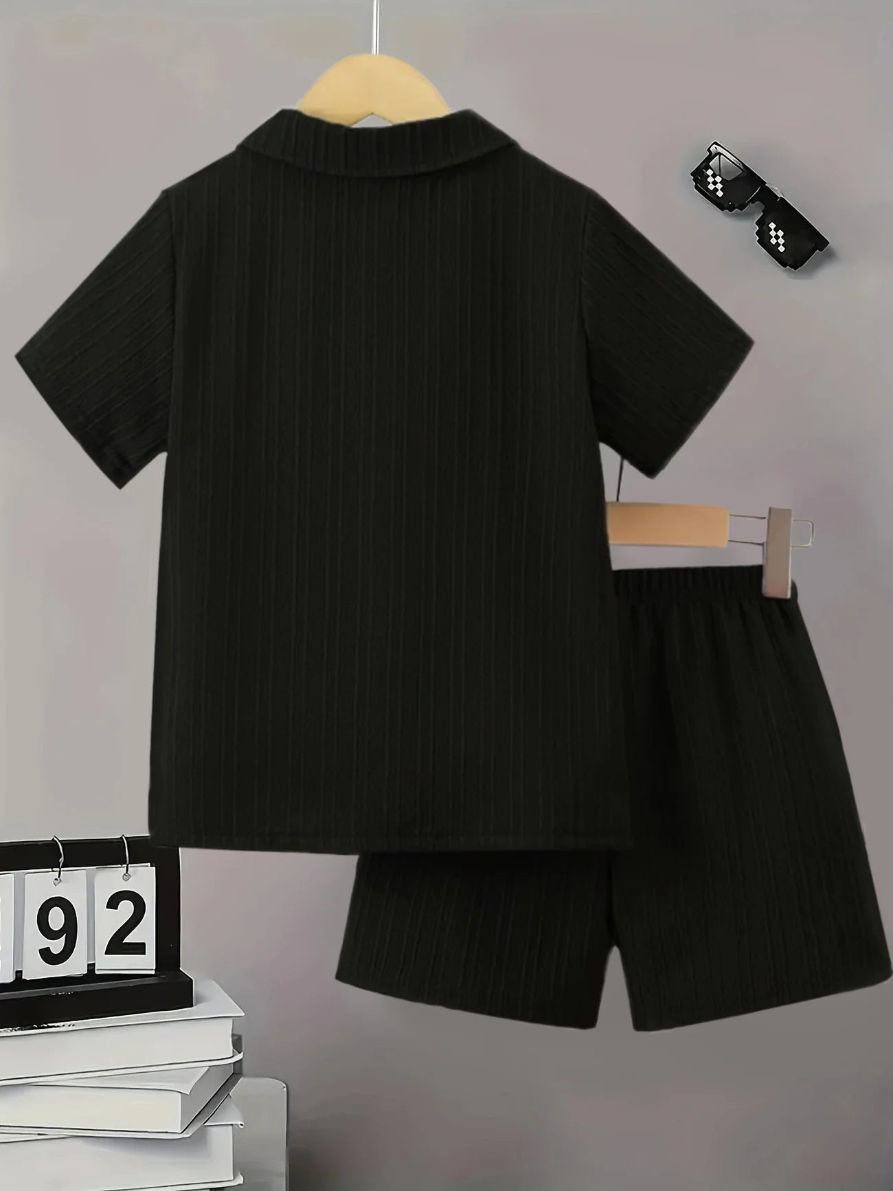Summer Boys' Casual And Fashionable Black Cardigan Button Shirt Set (Excluding White Innerwear)